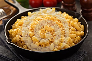 Mac and cheese in a cast iron pan