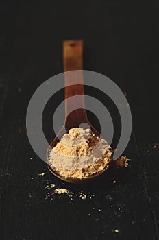 Maca root powder