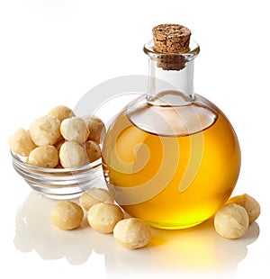 Macadamia nut oil