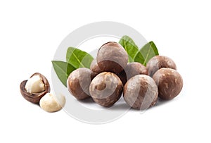 Macadamias nuts with leaves