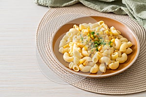 Macaroni creamy corn cheese on plate