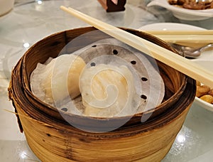 Macau Cantonese Cuisine Shrimp Dumplings Steamed Har Gow Dish Soy Sauce Snack Dish Dim Sum Restaurant Chinese Food