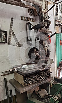 Macau Craftsman Machinery Macao Metalsmith Workshop Iron Crafts Arts Interior Design Welding Bending Iron Welding Sifu Master