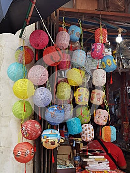 Macau Mid Autumn Festival Traditional Foldable Paper Lantern  Colorful Lanterns Bamboo Handmade Crafts Chinese Folk Arts Culture
