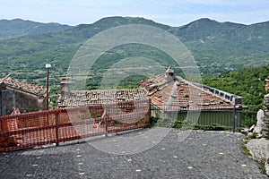 Macchiagodena - Panorama dalla piazzetta in frana photo
