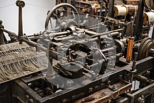 Production of cotton heddles