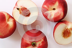 Macro view of sliced peaches
