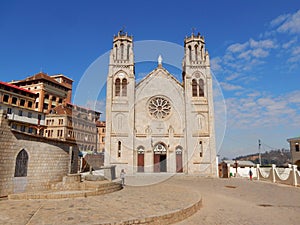 Madagascar, Antananarivo, Church Square with cathedral Andohalo