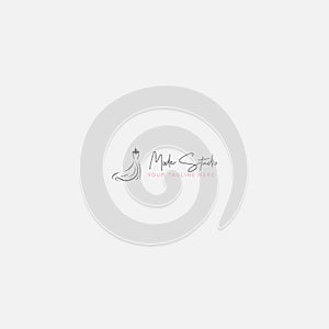 Made boutique fashion studio logo design minimalist and feminine