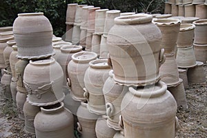 Made pots style