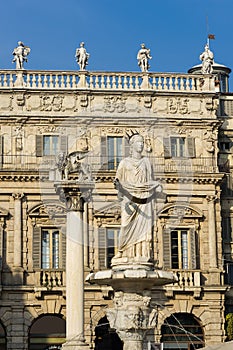 Madonna Verona in Piazza delle Erbe