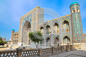 Madrasah Sher-Dor in Registan Square, a side view