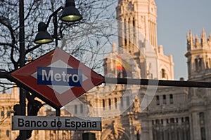 Madrid Metro Sign