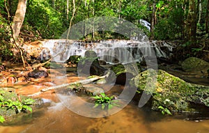 Mae Kampong Waterfall