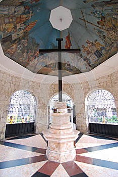 Magellan's Cross in Cebu City photo