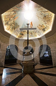 Magellans Cross in chapel in Cebu