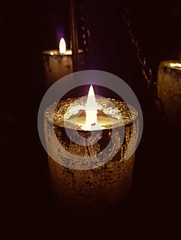 Magic candle light on chains