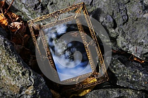 A magic mirror for dreams