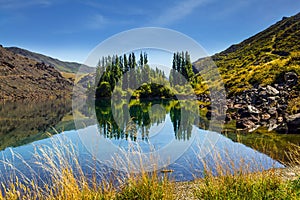 Magic New Zealand - hills and lakes