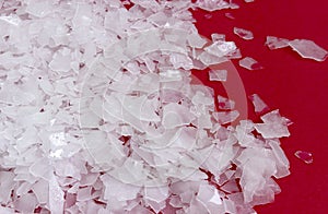 Magnesium chloride, nigari flakes