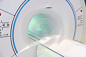 Magnetic resonance imaging