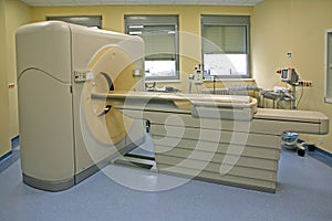 Magnetic resonance imaging scanner 06