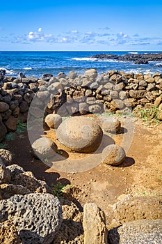 Magnetic stones, ahu Te Pito Kura, easter island