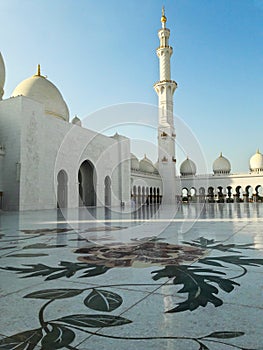 Magnificent Sheikh Zayed Grand Mosque Abu Dhabi UAE