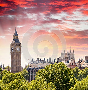 Magnificent sunset view of Houses of Parliament - London