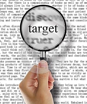 Magnify glass focus on target