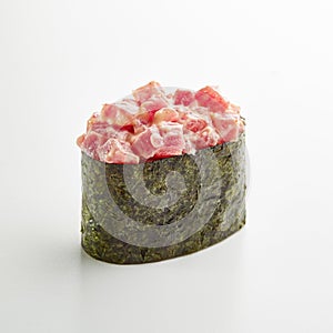 Maguro Seaweed Gunkan