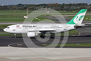 Mahan Air Airbus A310-300