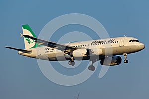 Mahan Air Airbus A320