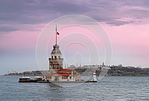 Maiden`s Tower kiz kulesi in istanbul - Turkey