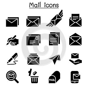 Mail icon set vector