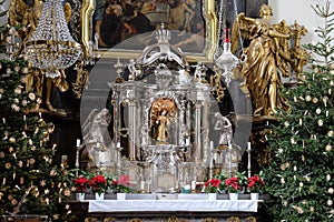 Main altar, Mariahilf church in Graz