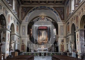 Main altar San Lorenzo of Lucina, Rome, Italy