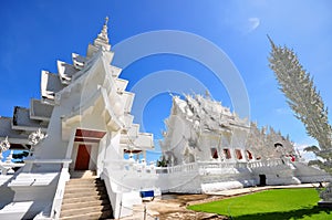 Main chapel and pavilion of Wat Rong Khun temple