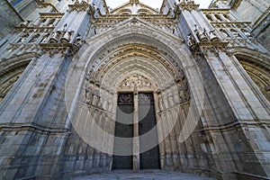 Main gate, Toledo - Cathedral Primada Santa Maria de Toledo facade spanish church Gothic style