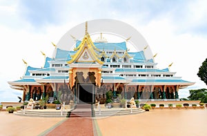 Main hall of Wat Pa Phu Kon temple with the biggest white marbl