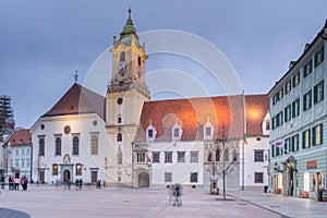 Hlavní náměstí v Bratislavě, Slovensko