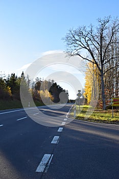 main road from A61 to NÃ¼rburgring, at the road to Jammelshofen while closed in 2020