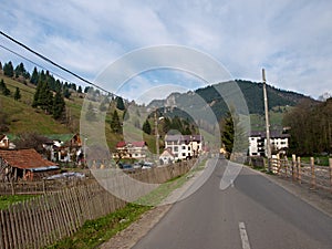 Main road from Moieciu de Sus village