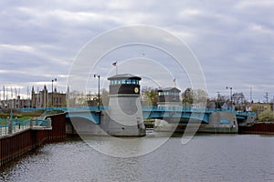 Main Street Bridge   819346