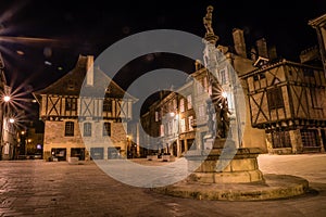 Maison des consuls on Mercadial square in Saint Cere photo