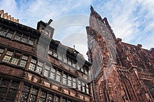 Maison Kammerzell and Cathedrale Notre Dame de Strasbourg photo