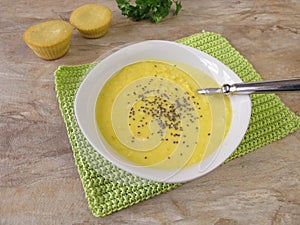 Maize cream soup with chia seeds