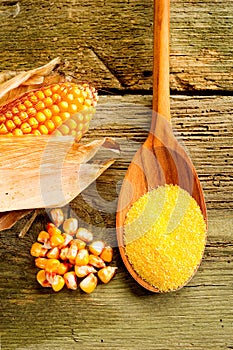 Maize flour over spoon