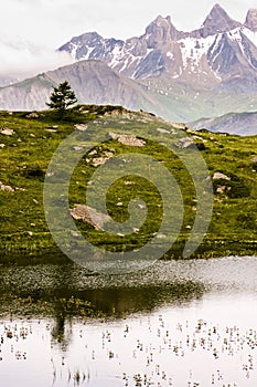 Majestic Alpine Peaks: Awe-Inspiring Aiguilles d& x27;Arves Landscape in Savoie