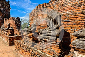 Majestic ruins of 1629 Wat Chai Watthanaram built by King Prasat